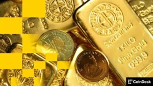 crypto-long-&-short:-why-gold-and-bitcoin-belong-in-the-same-portfolio
