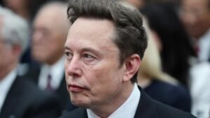 spacex-and-tesla-explore-merger-that-would-unite-more-than-30,000-bitcoin