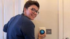 before-you-crank-up-the-thermostat,-try-these-tips-to-keep-your-house-warmer-for-longer
