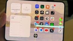 apple-says-it-will-replace-iphone-duo-handsets-with-screen-problems